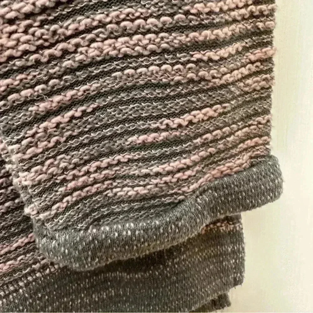 H&M Marled Sweatshirt Pullover Grey & Pink Size  Medium - Picture 3 of 16